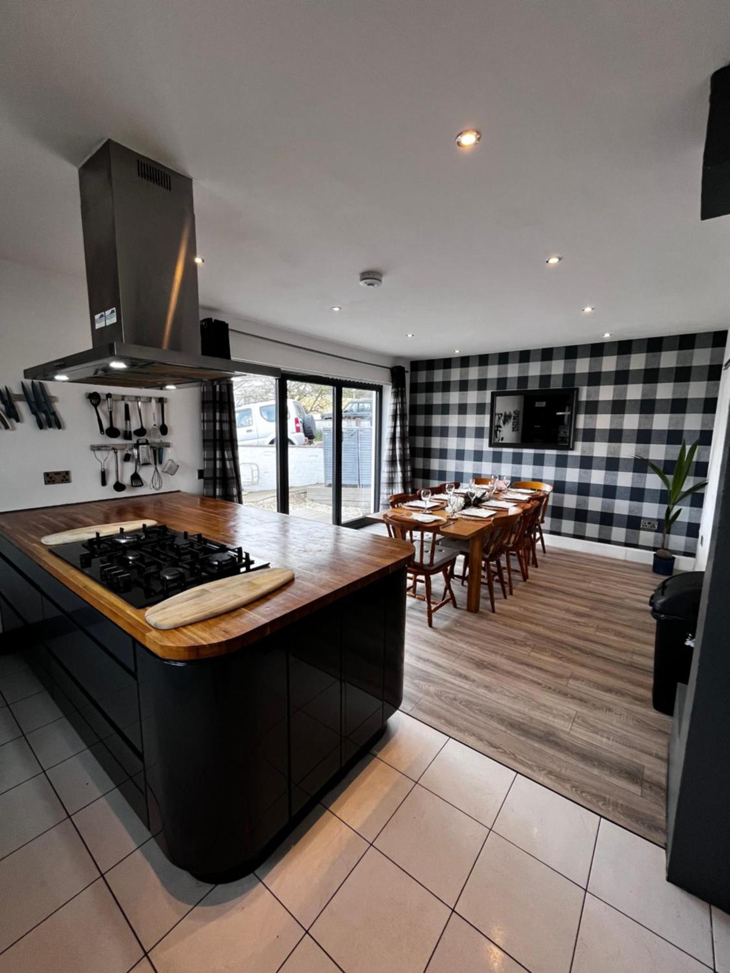 Dreghorn House 4 Bedrooms 3 Toilets 3 Reception Free Parking 233 Mbp Wifi Эдинбург Экстерьер фото
